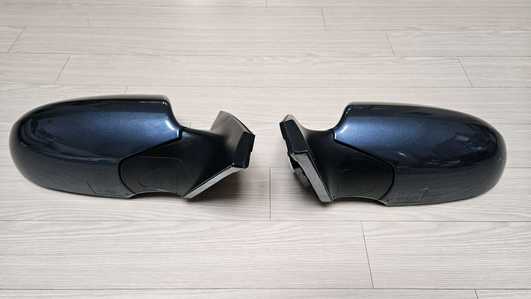 스포티지R 사이드미러 이미지