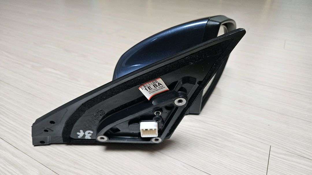 스포티지R 사이드미러 이미지