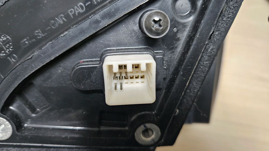 스포티지R 사이드미러 이미지