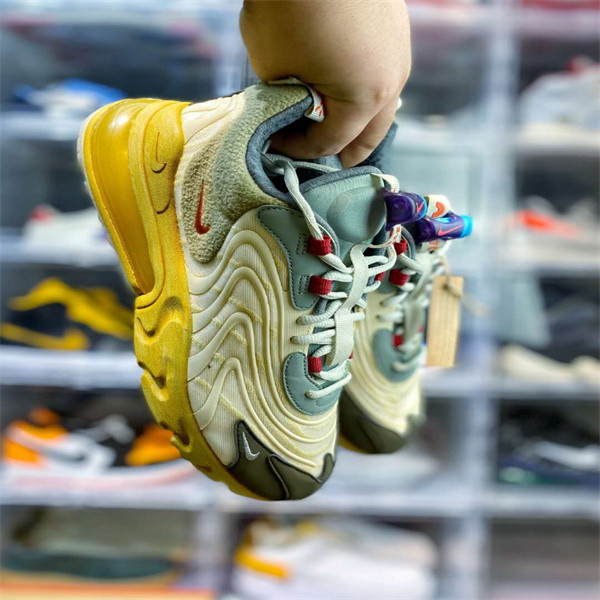 나이키 에어맥스 트래비스 스캇 270 리액트 CT2864-200 이미지