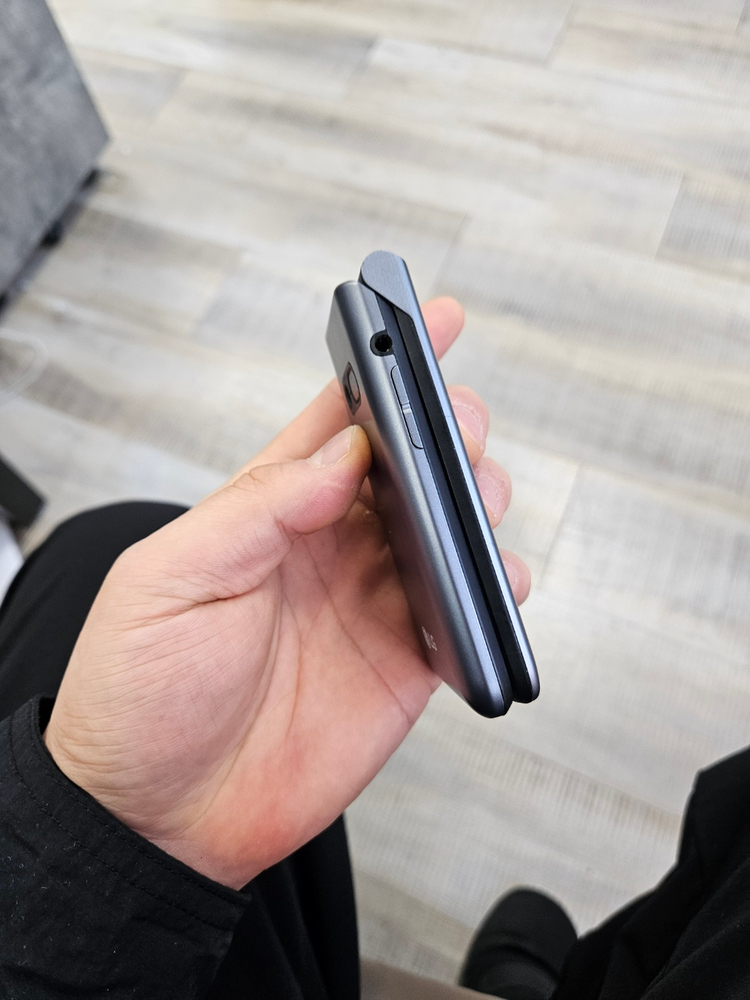 엘지 폴더폰 공신폰 공기계Y120무잔상판매--3