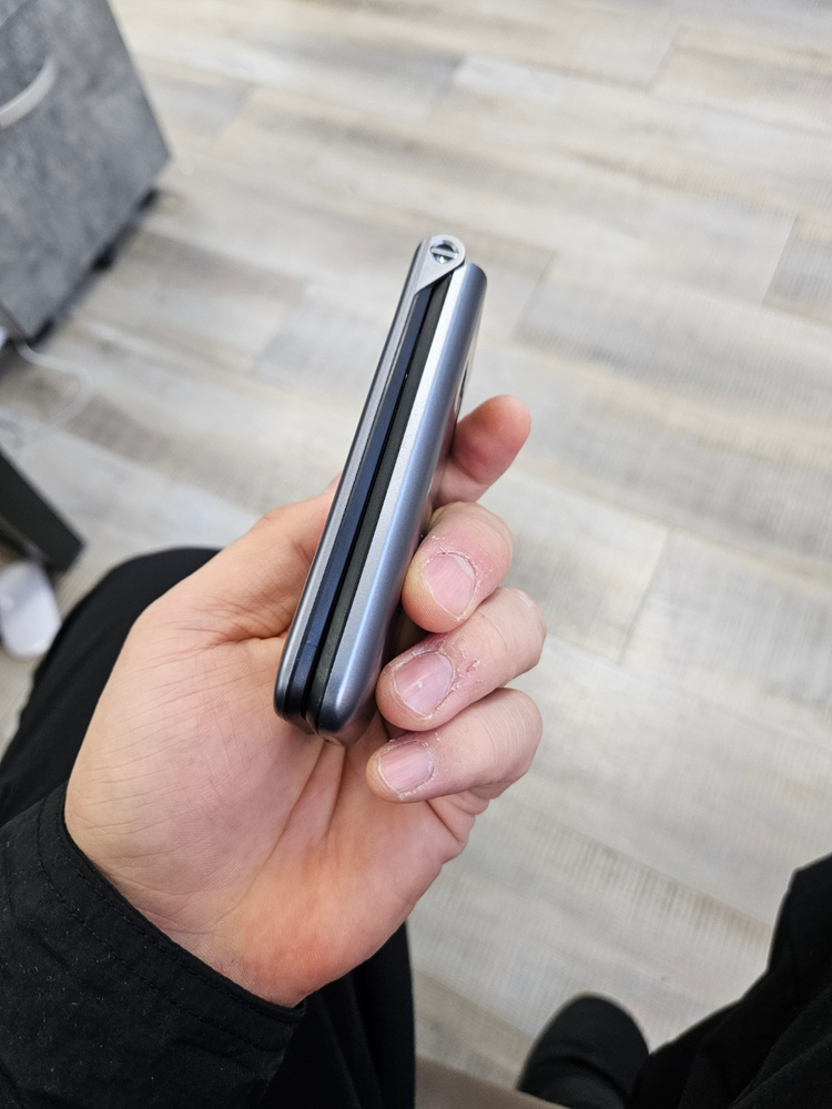 엘지 폴더폰 공신폰 공기계Y120무잔상판매--1