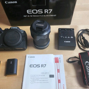 캐논 EOS R7 + RF-S 18-150mm 팝니다