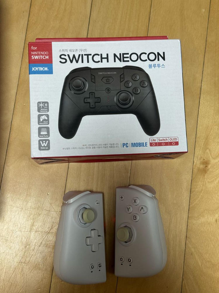닌텐도 스위치 OLED 화이트 풀박스 + 모바패드 + 조이트론 스위치 네오콘 이미지