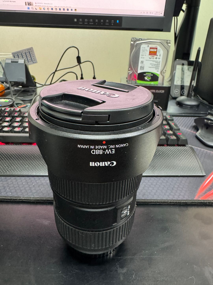 캐논 EF 16-85mm f/4L IS USM 렌즈 이미지