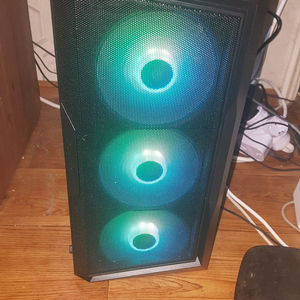 고성능 게이밍 PC 본체 9600X 5060TI 8G