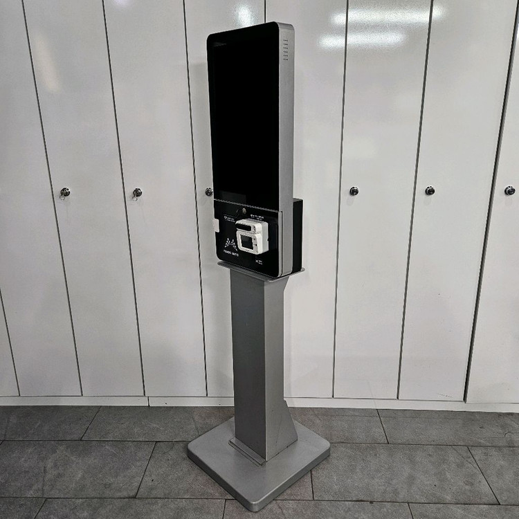 하나스스텐드형 22인치 키오스크--1