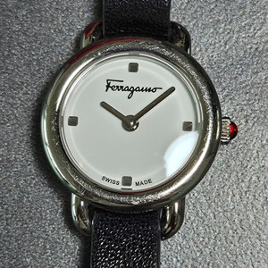 페레가모 간치니 시계