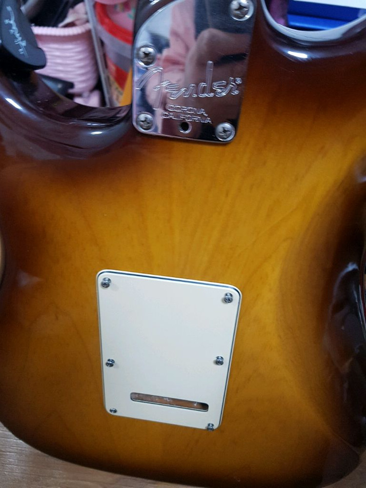 펜더기타 아메리칸울트라구형 디럭스 2000년대 최종가 이미지