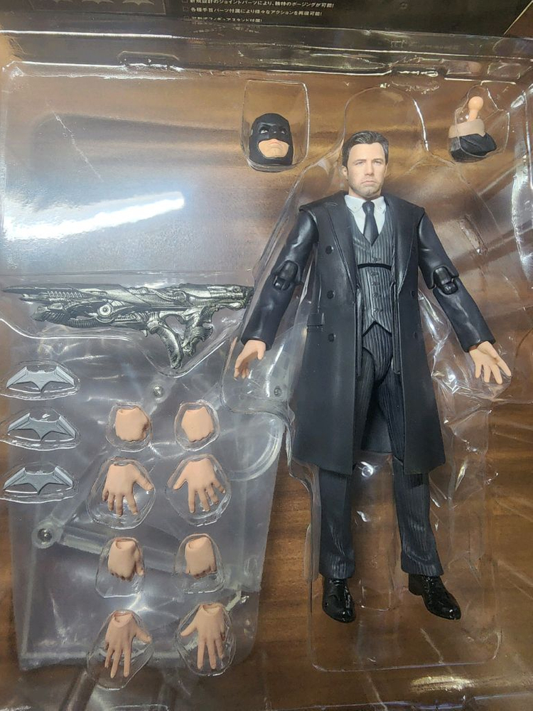마펙스 저스티스리그 브루스웨인 팝니다. 1/12 액션피규어--1