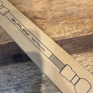 벌리 Burley 볼 스루 액슬 코호xc용