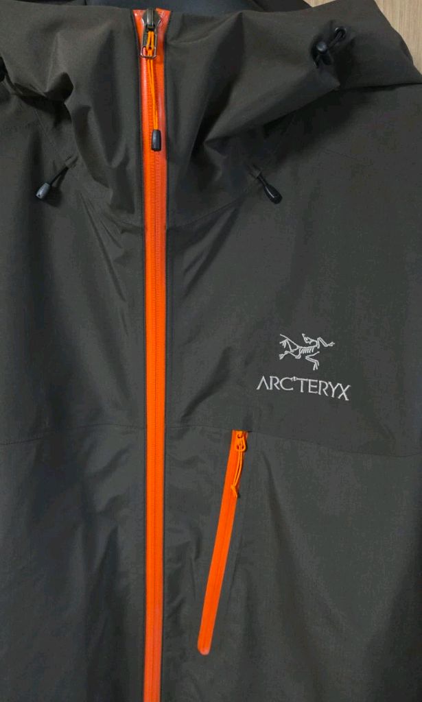 아크테릭스 아톰 SL 바람막이 고어텍스 자켓 이미지