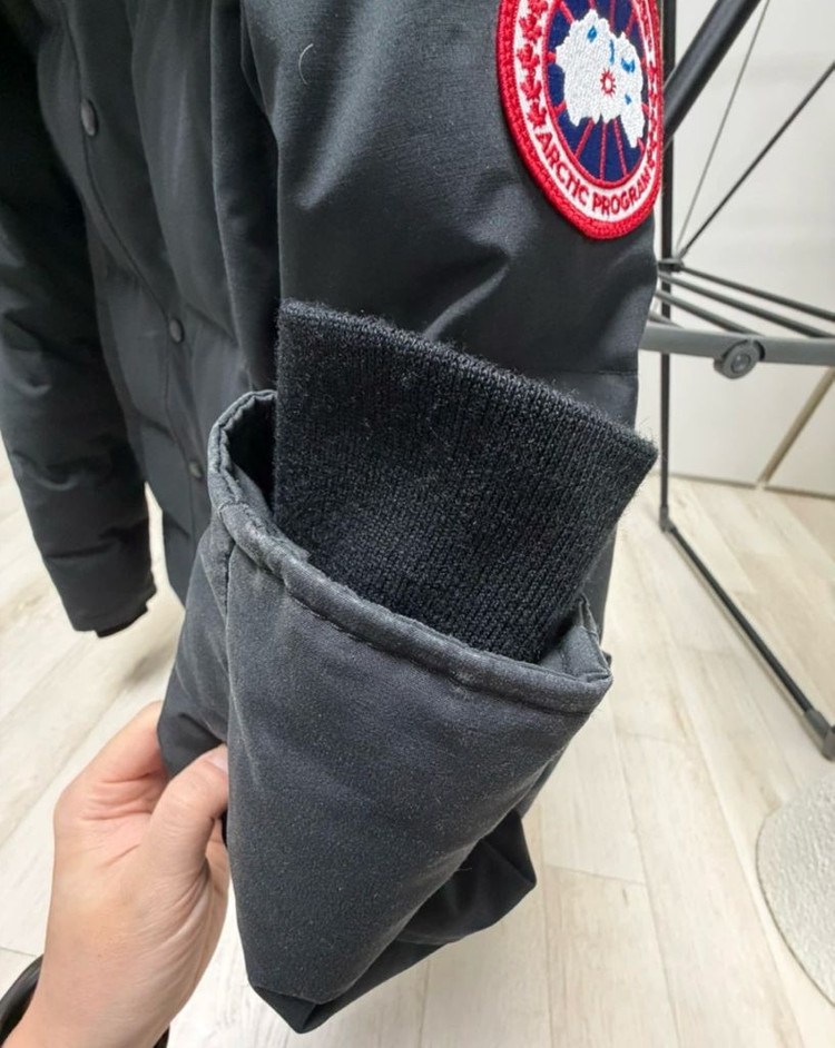 캐나다구스 윈덤 패딩 m사이즈 이미지