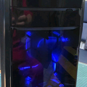 i5-2500cpu,1060 3g gpu 컴퓨터 팝니다.