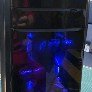 i5-2500cpu,1060 3g gpu 컴퓨터 팝니다.