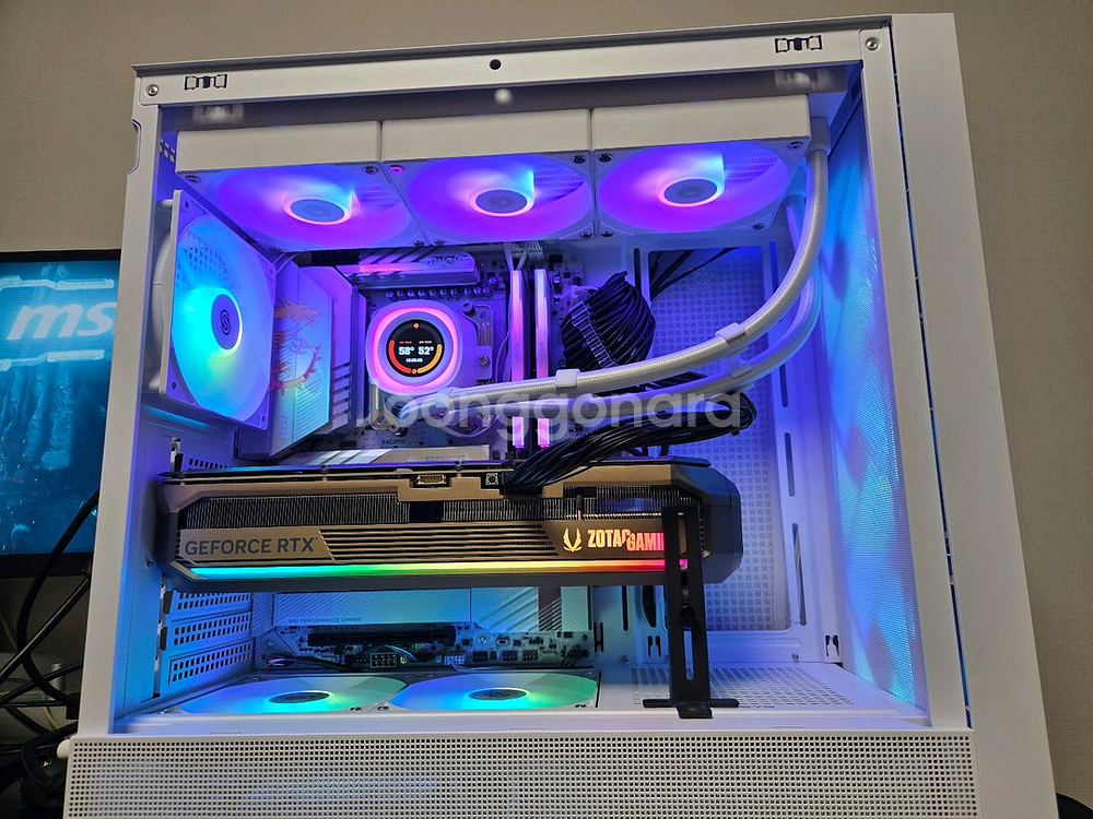 9950x3d, x870e, 64gb, 2tb, 5090 하이엔드 본체--2