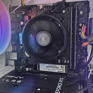 [PC] 게이밍 가성비 끝판왕 (라이젠 5600 / RTX 4060 / 32GB / 1TB)