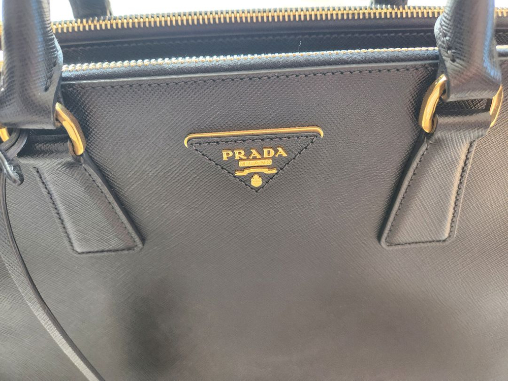 프라다 사피아노 럭스 가방 블랙 이미지