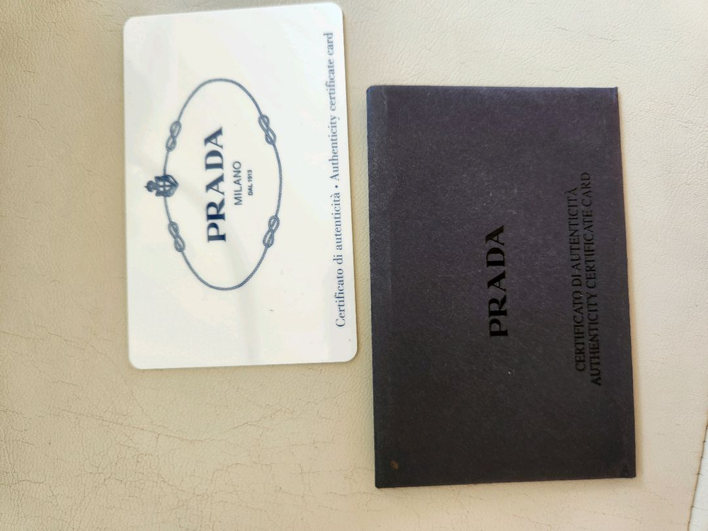 프라다 사피아노 럭스 가방 블랙 이미지