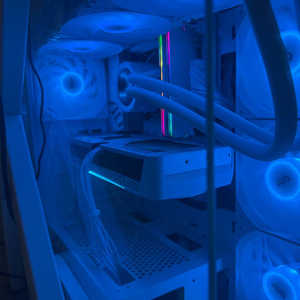 983d rtx5070 32gb 1t 업자x 다나와구매 무상AS 2년보유