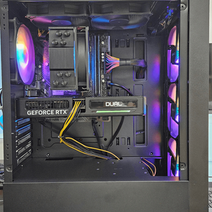 [PC] 최신 RTX 5060 탑재 | 올라운더 게이밍 PC (i5-13400F / 32GB / 1TB)