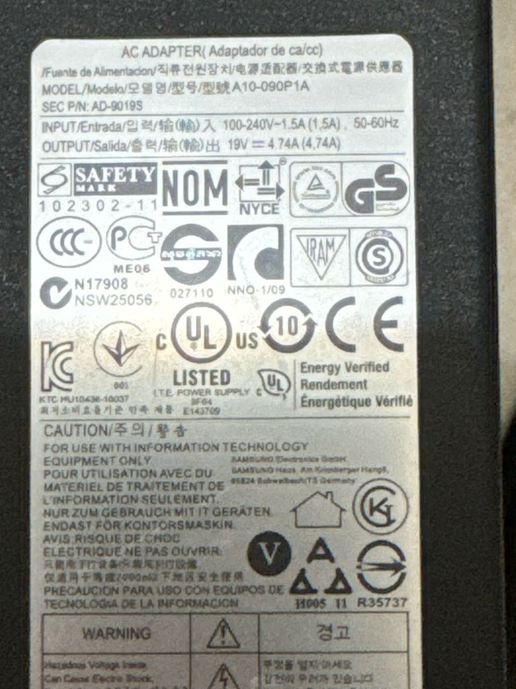 노트북 어댑터 19V 4.74A--1