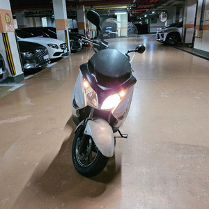 스즈키 버그만 125cc 2014년식 스쿠터