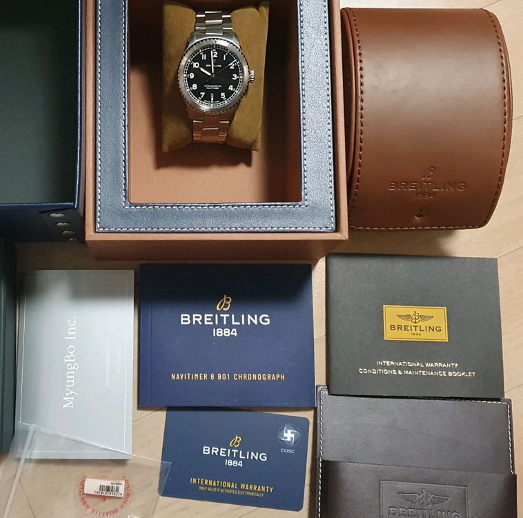 브라이틀링 에비에이터8 (구 네비타이머 8)--3