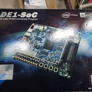 FPGA 개발보드 DE1-SoC (배송비포함 10만원)