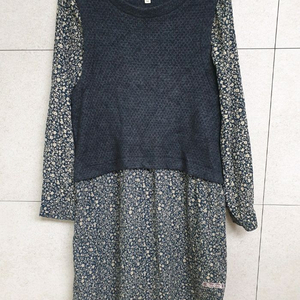 써스데이아일랜드 원피스