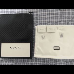 구찌 GG 패턴 남성 클러치백