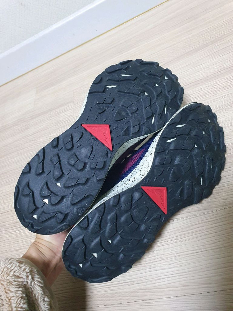 나이키 페가수스 트레일 3 고어텍스 트레킹화 270 이미지