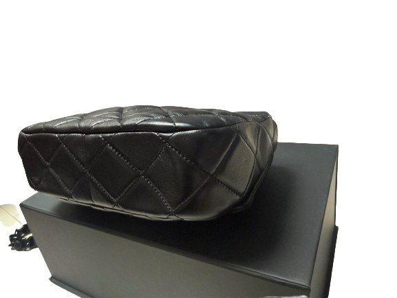 샤넬 시즌백 블랙 램스킨 내장칩--5