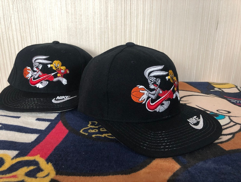 나이키X 루니 툰 벅스바니VS트위티버드 올드스쿨 90's빈티지모자/스냅백--5