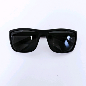 편광인증_미끄럼방지_자동 접이식 선글라스 썬글라스 새상품]낚시 요트 여행 낚시대 낚싯대 루어 릴 차량용 휴대용 전동