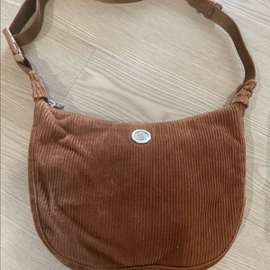 미닛뮤트 클로이 코듀로이백