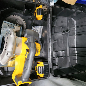 디월트 DCS573 메탈커터기