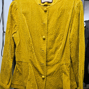 모조에스핀1회착용거의새거자켓&치마투피스