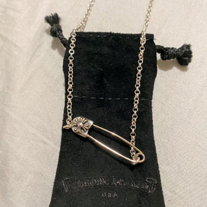 정품/새상품 크롬하츠 세이프티 핀 체인 목걸이 실버 16인치 이미지