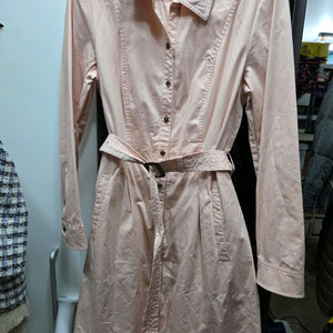 헤지스거의새상품원피스