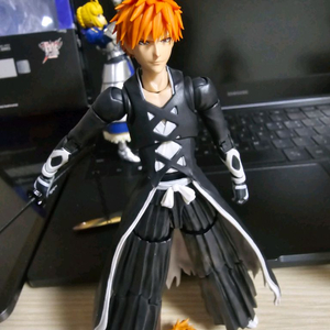 블리치 1/12 6인치 이치고 shf 커스텀 헤드 피규어 이미지