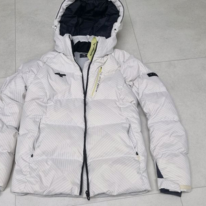 미즈노 패딩 팝니다.