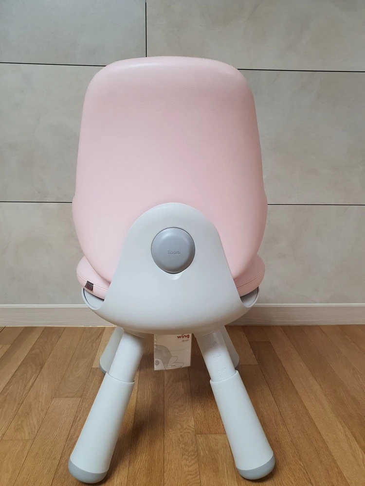 일룸 윙키즈 의자 이미지