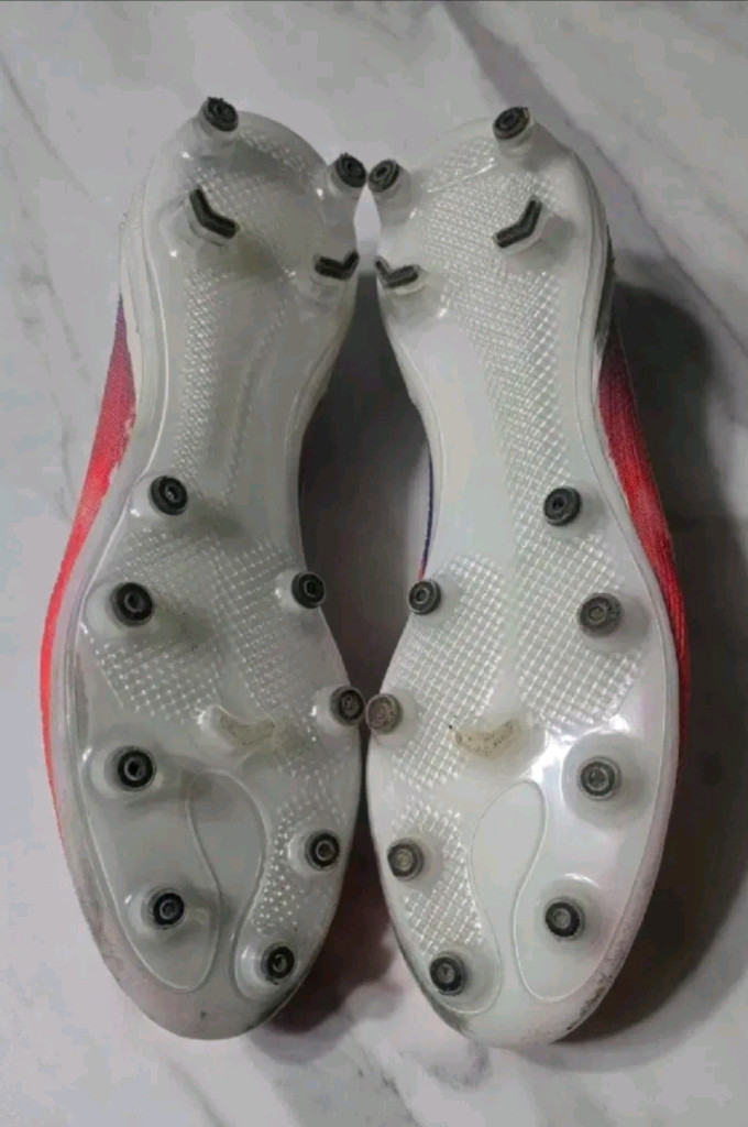 아디다스 F50 275 팝니다.--1