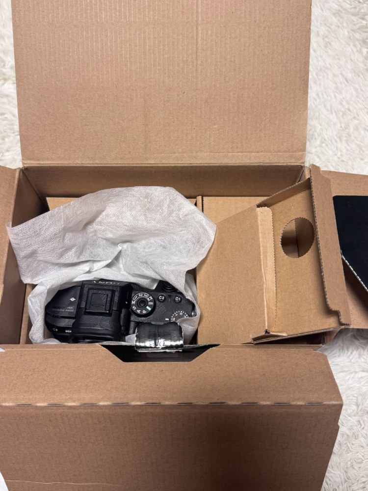 소니 a7r3 바디 풀박스 + 128GB sd카드--5