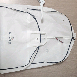 몽클레어 아보세트 2사이즈