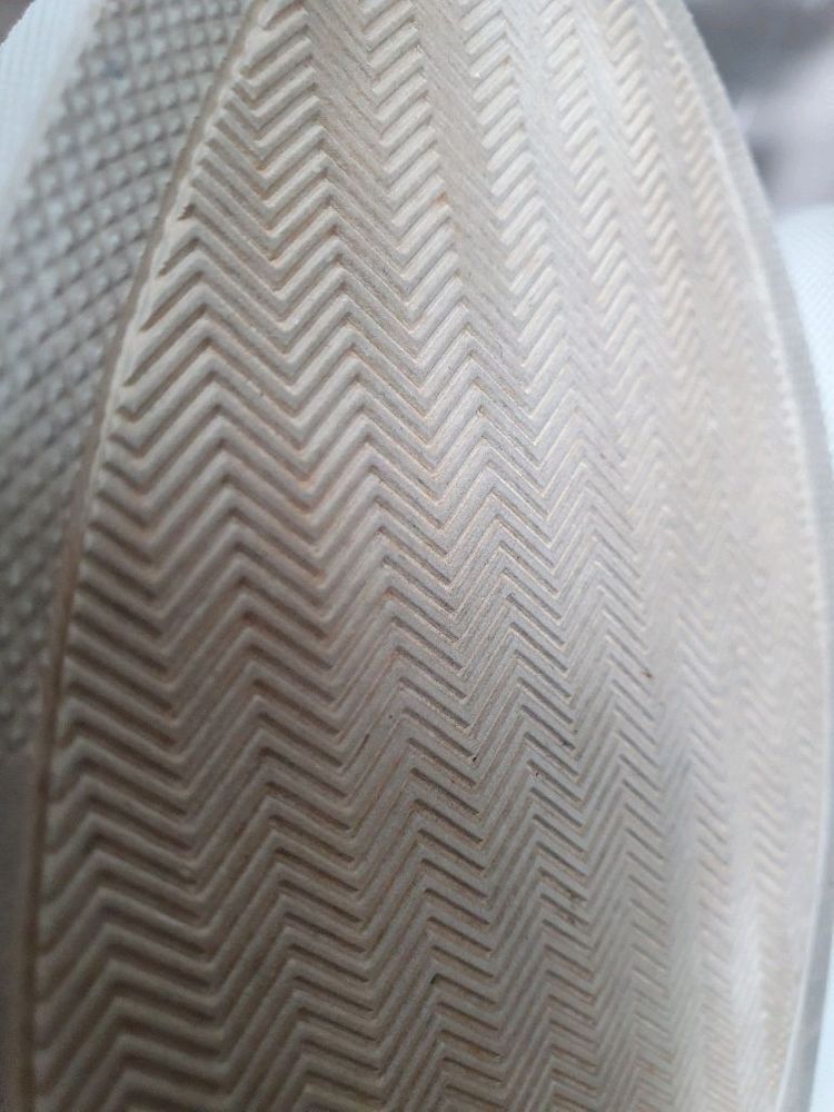 지방시 어반 스트리트 스니커즈 39사이즈--6