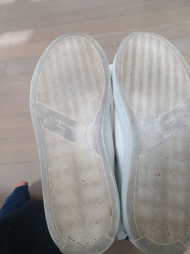 지방시 어반 스트리트 스니커즈 39사이즈--7