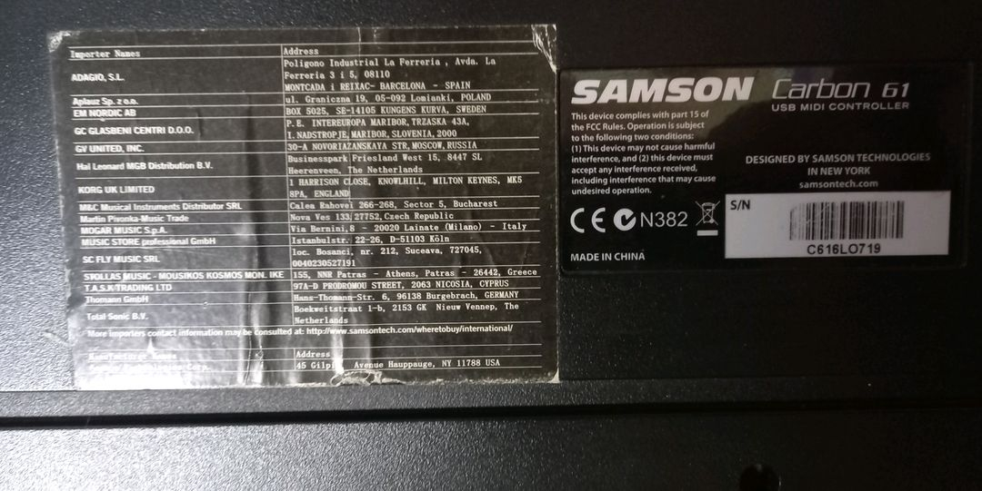 중고 마스터 키보드 Samson Carbon 61 55000원 이미지