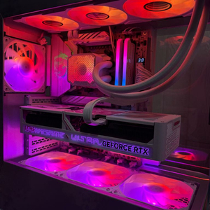 9800x3d 5070ti 화이트 본체 팝니다.